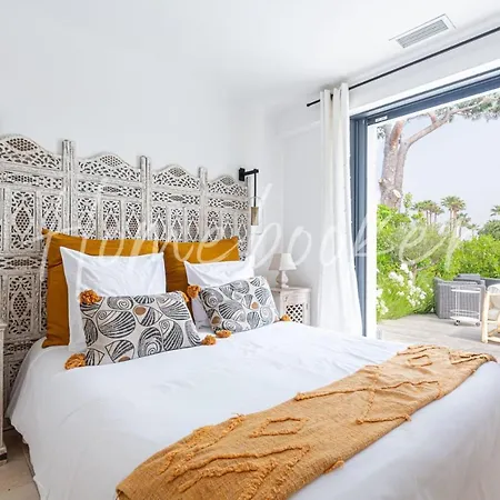 Colombe Villa Saint-Tropez